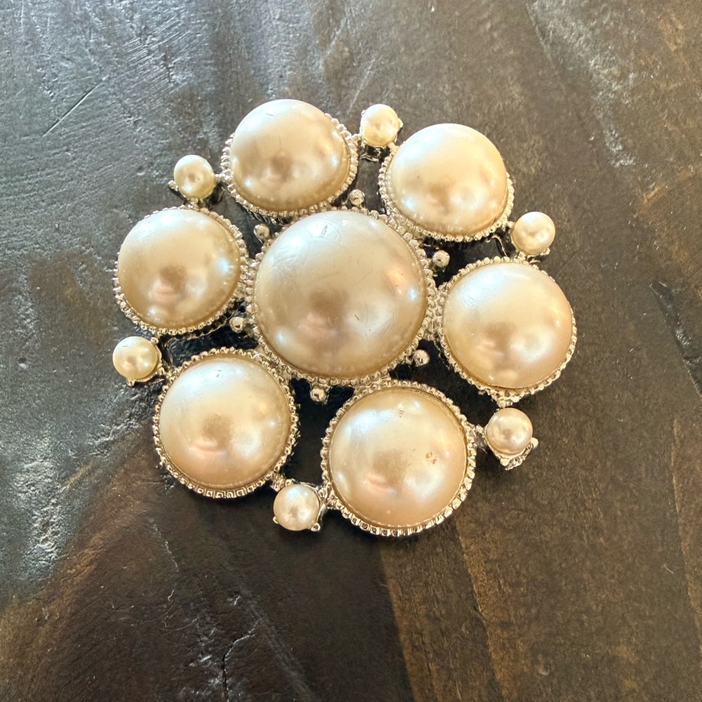 Pearl Cluster Brooch - Silver Tone Faux Pearls